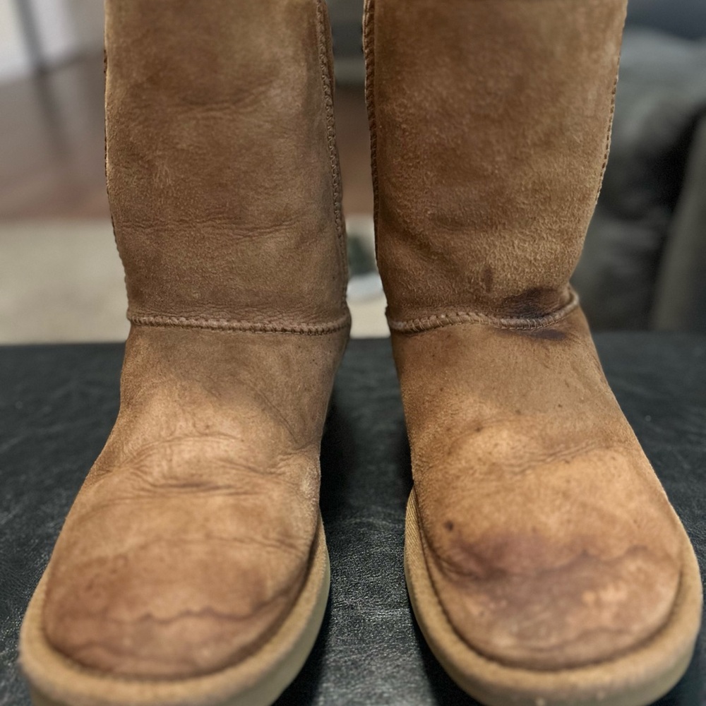 Ugg Chestnut Winter Boots - image 2